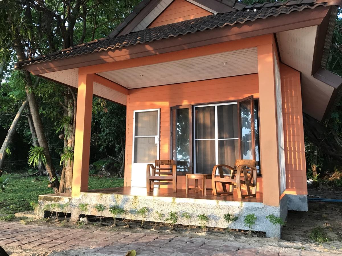 Paradise Beachfront Bungalows Otel Koh Kradan Dış mekan fotoğraf